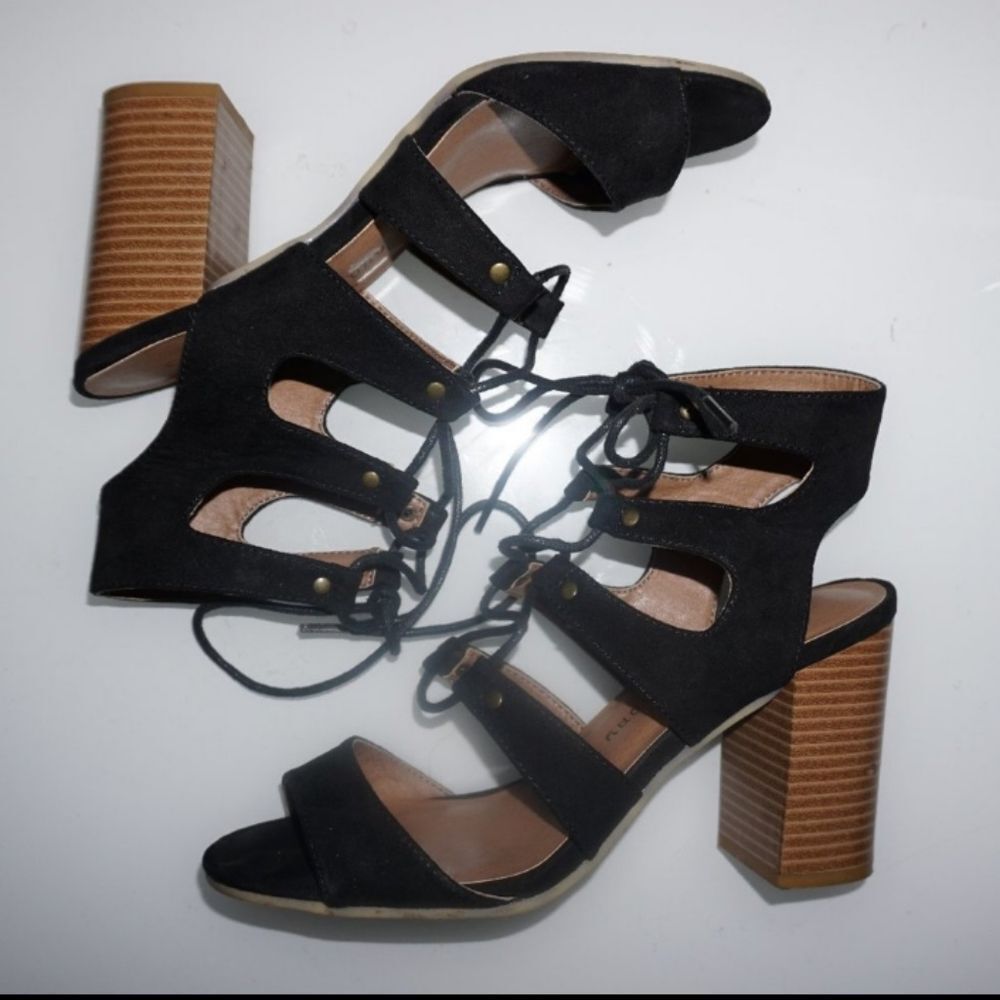 Chinese Laundry Block Heel Sandal